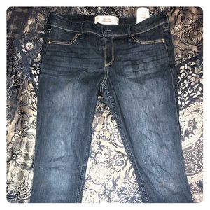 size 9R Hollister Jean Legging